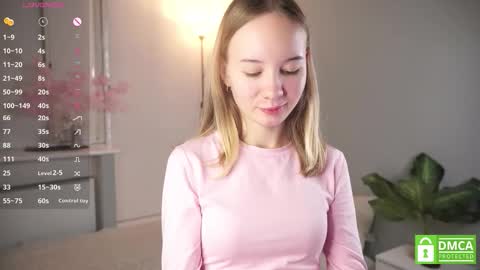 Lola online show from October 2025 01:52:01 PM