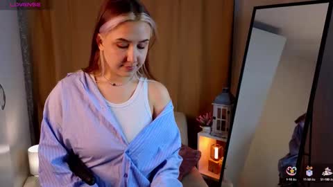 Emma online show from September 2025 03:11:02 PM
