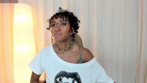 Lynx and Sun  online show from October 2025 05:33:01 PM