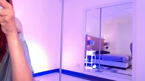 LYRA online show from January 2025 09:07:01 PM