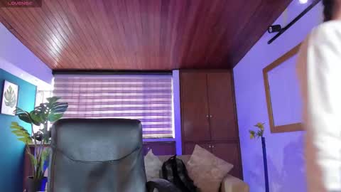 Lyssa  Everyday From 0700 to 1630 Col Time online show from October 2025 02:29:01 PM