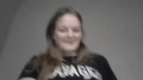 m0n3ym0llymayh3m online show from November 2025 04:24:02 AM