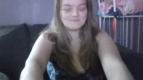 m0n3ym0llymayh3m online show from November 2025 05:36:02 PM