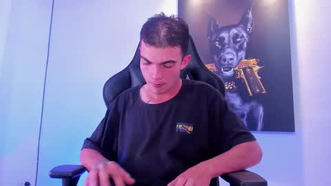 m0ntana777 online show from November 2025 02:42:01 PM