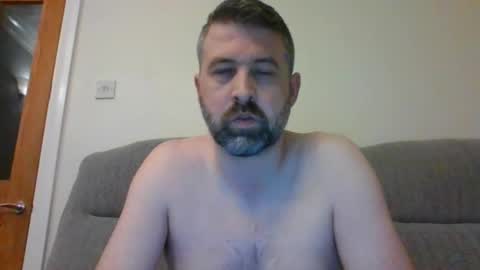 Snapshot of m5572 chatting on November 2025 09:46:02 PM Mathew online show from November 2025 09:46:02 PM