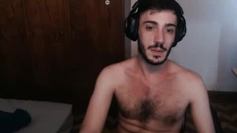 Snapshot of m_eze chatting on October 2025 03:40:02 PM morbo bsas online show from October 2025 03:40:02 PM