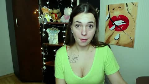 Snapshot of m_vikki chatting on January 2025 02:50:02 PM Vikki online show from January 2025 02:50:02 PM