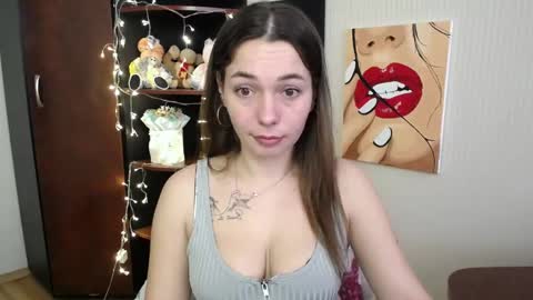 Snapshot of m_vikki chatting on March 2025 09:51:02 AM Vikki online show from March 2025 09:51:02 AM