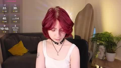 Snapshot of maarble chatting on November 2025 09:33:01 AM Lucy online show from November 2025 09:33:01 AM