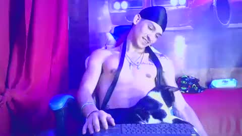 itgram pezlo josue online show from December 2024 09:55:02 AM