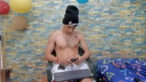 itgram pezlo josue online show from January 2025 12:39:02 PM