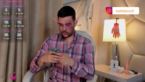 Snapshot of maatt_de_luca chatting on October 2025 06:52:02 PM Matt De Luca online show from October 2025 06:52:02 PM