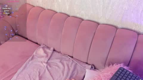 Snapshot of maca_bloom chatting on September 2025 11:58:01 AM Maca online show from September 2025 11:58:01 AM