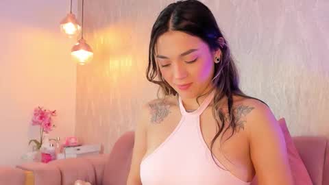 Snapshot of maca_bloom chatting on October 2025 11:43:01 AM Maca online show from October 2025 11:43:01 AM