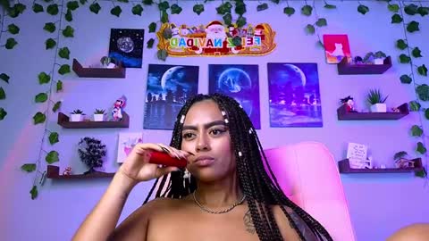 Snapshot of macey_hairy chatting on December 2024 01:04:01 AM Macey Elliot Modelo Independiente online show from December 2024 01:04:01 AM