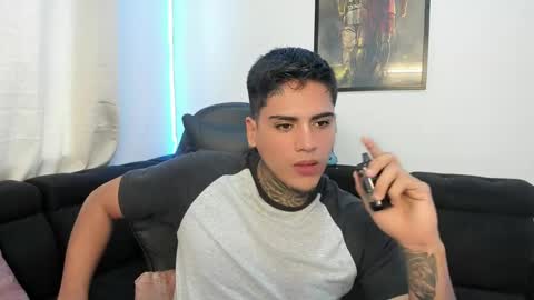 Snapshot of mad_maxxx1 chatting on February 2025 04:10:02 PM max online show from February 2025 04:10:02 PM