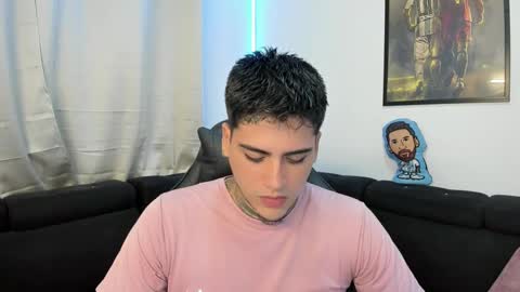 Snapshot of mad_maxxx1 chatting on March 2025 10:42:01 PM max online show from March 2025 10:42:01 PM