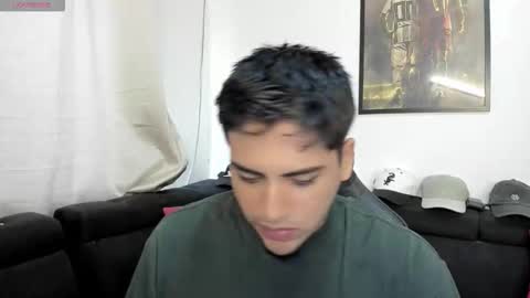 Snapshot of mad_maxxx1 chatting on October 2025 12:23:02 PM max online show from October 2025 12:23:02 PM