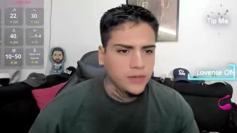 Snapshot of mad_maxxx1 chatting on November 2025 11:31:02 AM max online show from November 2025 11:31:02 AM