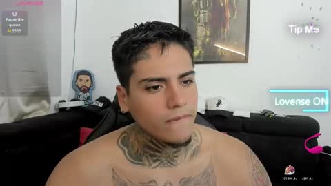 Snapshot of mad_maxxx1 chatting on November 2025 11:26:01 PM max online show from November 2025 11:26:01 PM