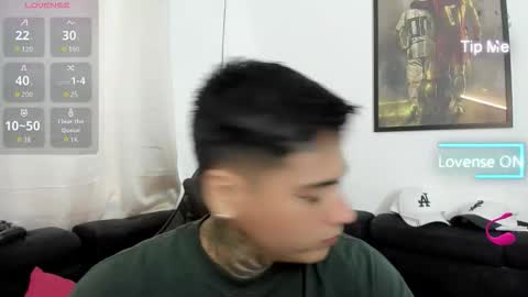 Snapshot of mad_maxxx1 chatting on November 2025 01:58:02 PM max online show from November 2025 01:58:02 PM