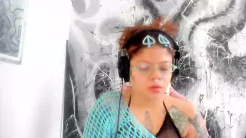 Snapshot of madam_sativa chatting on October 2025 06:08:01 PM di online show from October 2025 06:08:01 PM