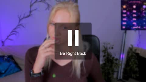 Snapshot of madam_ulis chatting on October 2025 03:32:01 PM Ulis online show from October 2025 03:32:01 PM