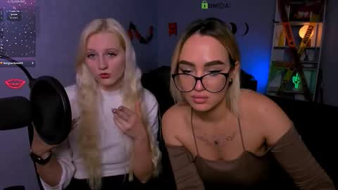 Snapshot of madam_ulis chatting on October 2025 01:40:02 PM Ulis online show from October 2025 01:40:02 PM