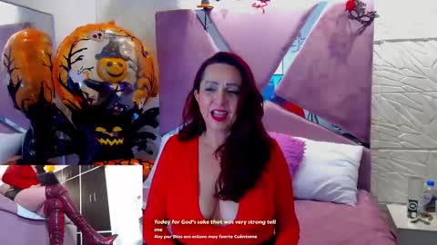 Snapshot of madame_angelic_ chatting on October 2025 05:30:02 AM ANGELIC online show from October 2025 05:30:02 AM