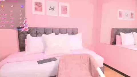 Maddie online show from September 2025 08:34:02 PM