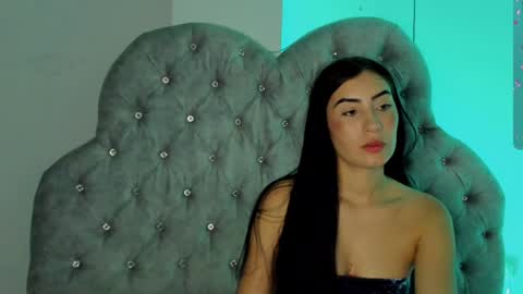    online show from December 2024 01:28:01 AM
