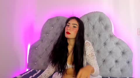    online show from January 2025 07:04:01 PM