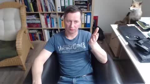 Snapshot of maddmax8 chatting on January 2025 08:30:02 AM Mad4You online show from January 2025 08:30:02 AM