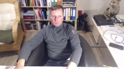 Snapshot of maddmax8 chatting on October 2025 05:26:02 PM Mad4You online show from October 2025 05:26:02 PM