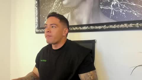 Snapshot of maddox_santana chatting on March 2025 12:29:01 AM Maddox Santana online show from March 2025 12:29:01 AM