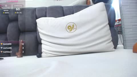 Snapshot of maddy_cartter chatting on January 2025 08:27:02 AM maddy cartter online show from January 2025 08:27:02 AM