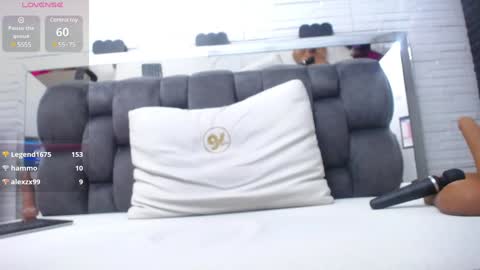 Snapshot of maddy_cartter chatting on January 2025 05:58:01 AM maddy cartter online show from January 2025 05:58:01 AM