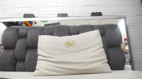 Snapshot of maddy_cartter chatting on January 2025 09:44:02 AM maddy cartter online show from January 2025 09:44:02 AM