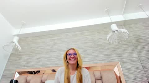 Snapshot of maddy_cartter chatting on October 2025 11:49:02 AM maddy cartter online show from October 2025 11:49:02 AM