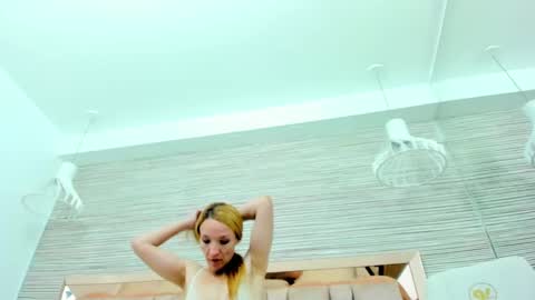 Snapshot of maddy_cartter chatting on October 2025 11:30:01 AM maddy cartter online show from October 2025 11:30:01 AM