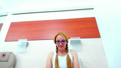 Snapshot of maddy_cartter chatting on October 2025 11:21:02 AM maddy cartter online show from October 2025 11:21:02 AM