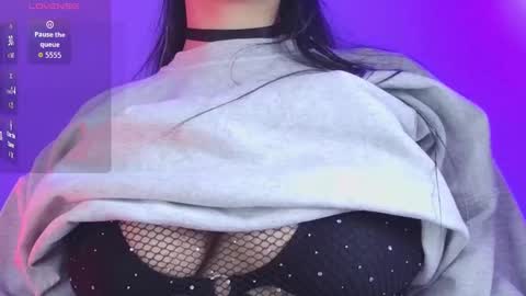 Snapshot of maddyghost chatting on October 2025 10:40:01 PM Please followme and rate me your thumbs up online show from October 2025 10:40:01 PM