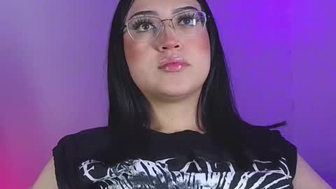 Snapshot of maddyghost chatting on October 2025 10:09:01 PM Please followme and rate me your thumbs up online show from October 2025 10:09:01 PM