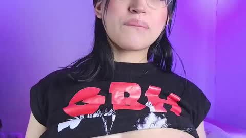 Snapshot of maddyghost chatting on October 2025 09:16:02 PM Please followme and rate me your thumbs up online show from October 2025 09:16:02 PM