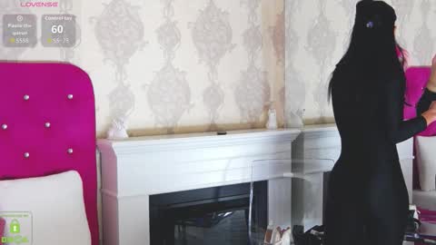 Maddy online show from October 2025 12:25:02 PM