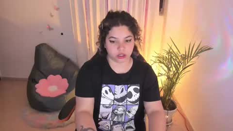 madelaine_taylor online show from February 2025 10:58:02 AM