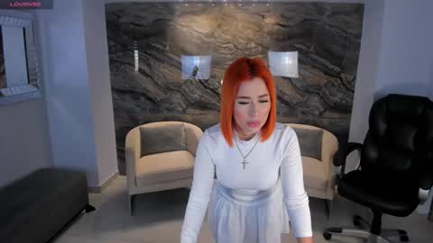 Madeline online show from September 2025 09:36:02 AM