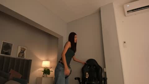 Snapshot of madie_collins7 chatting on March 2025 10:45:02 AM Madie online show from March 2025 10:45:02 AM