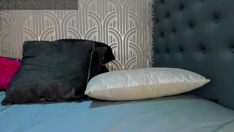 Snapshot of madison_milan chatting on January 2025 02:43:02 AM online show from January 2025 02:43:02 AM