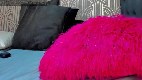 Snapshot of madison_milan chatting on February 2025 04:07:01 AM online show from February 2025 04:07:01 AM